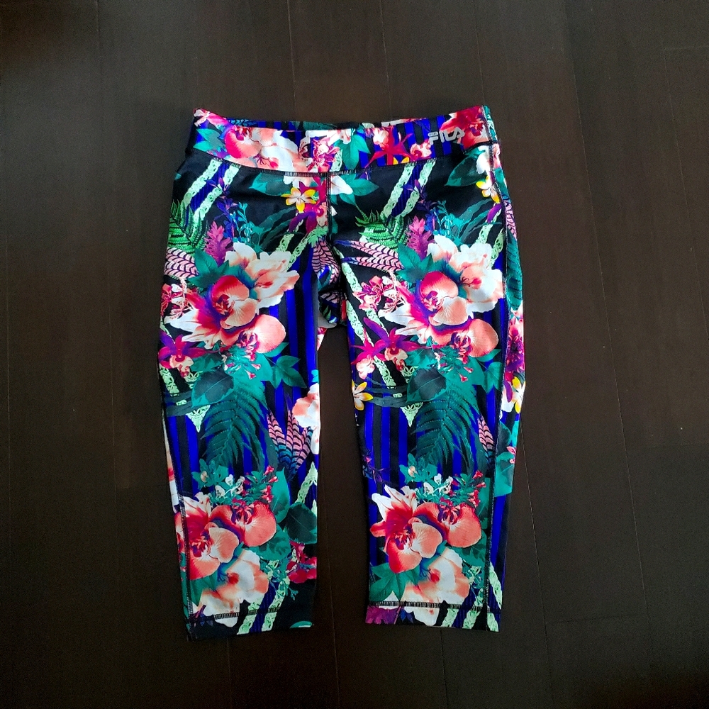 Fila cropped sport running capris